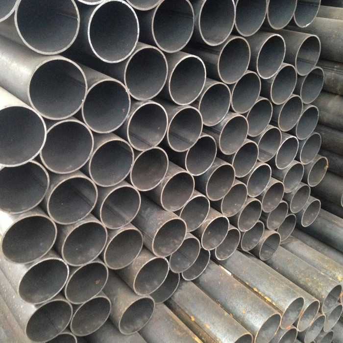 Труба стальная круглая электросварная 152х5 мм 12 м